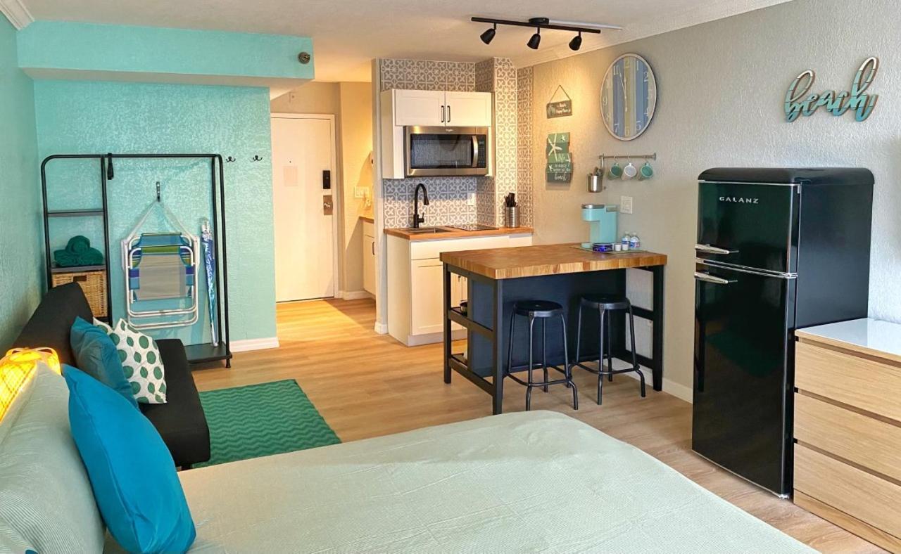 Castaways Resort Studios Daytona Beach Eksteriør billede