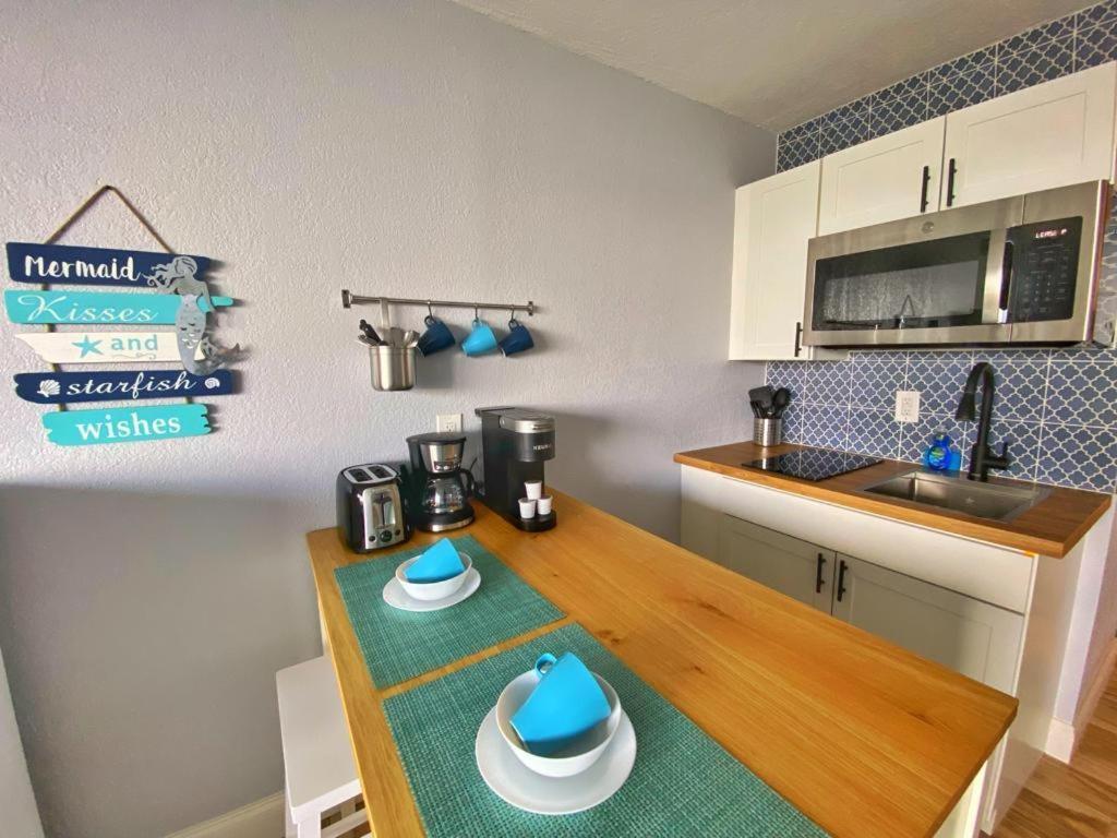 Castaways Resort Studios Daytona Beach Eksteriør billede