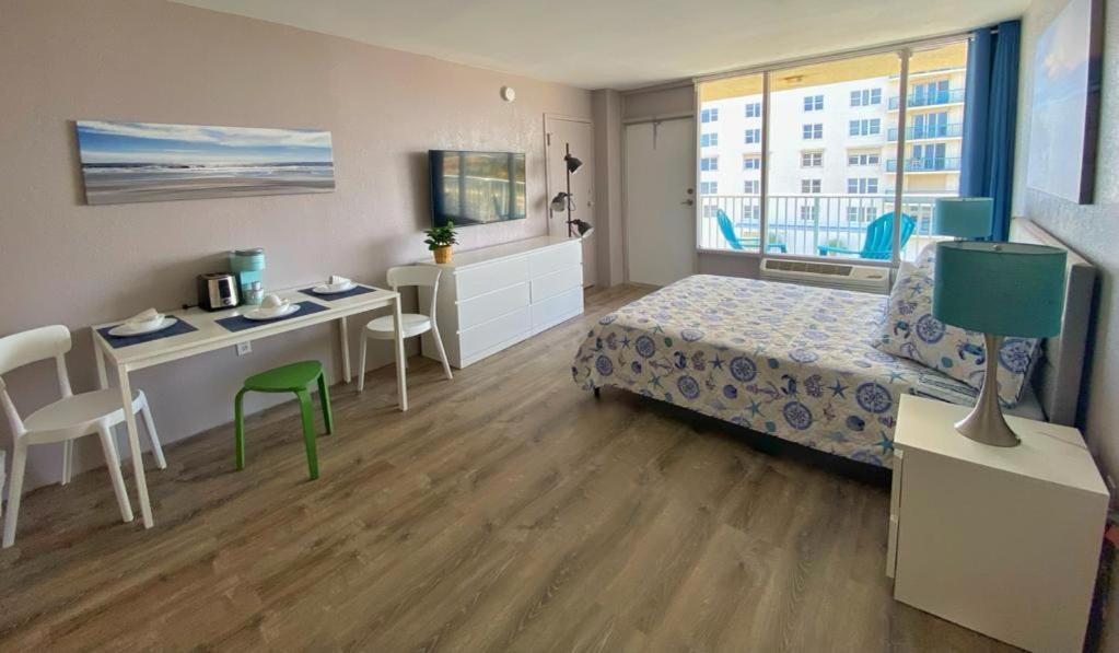 Castaways Resort Studios Daytona Beach Eksteriør billede