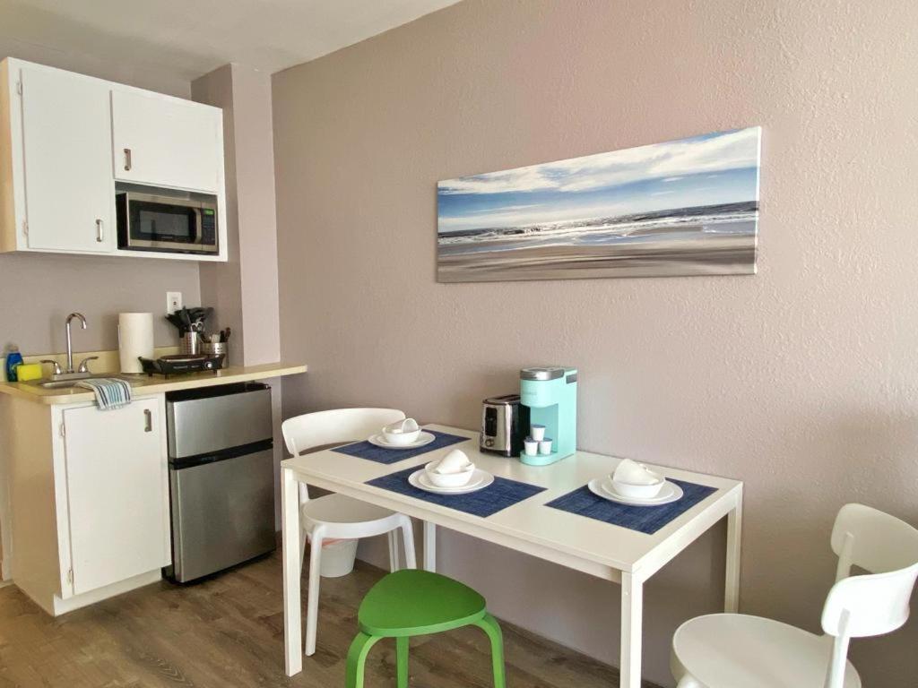 Castaways Resort Studios Daytona Beach Eksteriør billede
