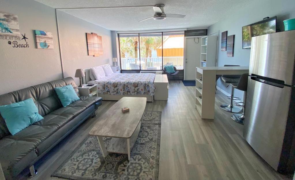 Castaways Resort Studios Daytona Beach Eksteriør billede